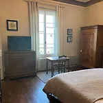 Les Tuileries De Chanteloup 게스트하우스 4*