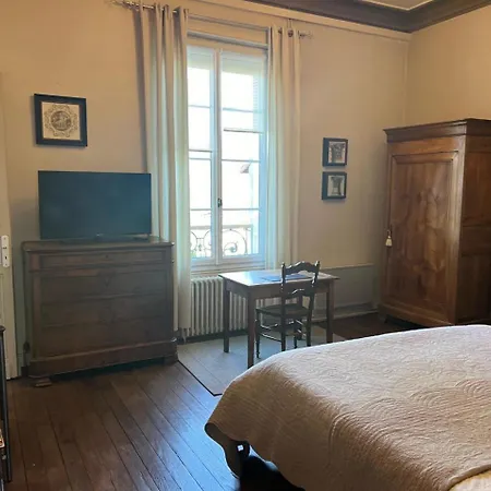 Les Tuileries De Chanteloup Guest house *