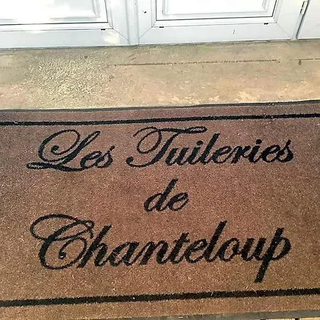 Les Tuileries De Chanteloup La Roche-Chalais